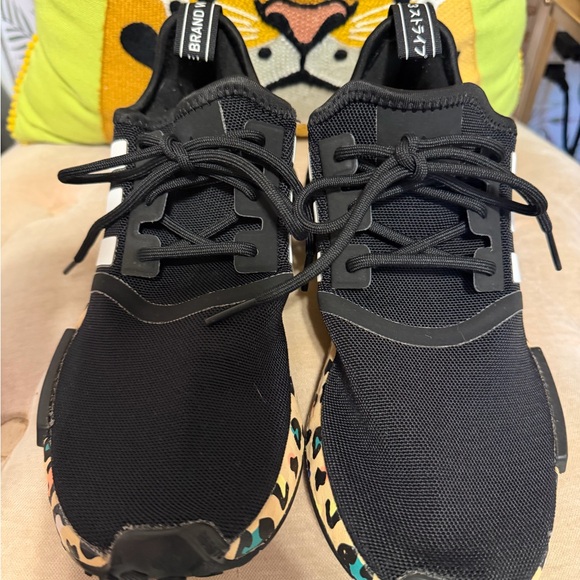 Adidas NMD R1 Black Sneakers with Colorful Leopard Sole - Picture 2 of 5